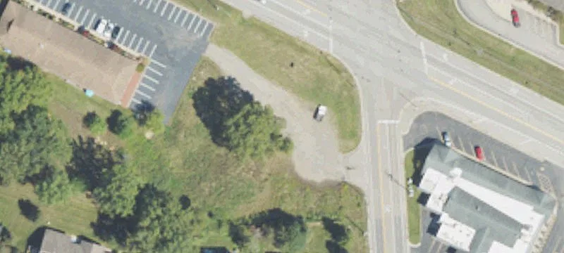 Zimmer At E Grand Riv Rd