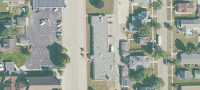 400 Main St