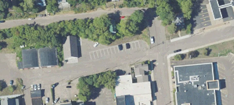 305 Franklin St