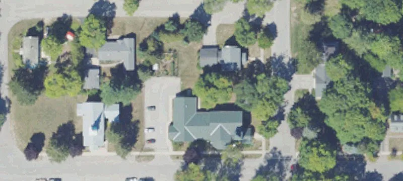 103 Warren St