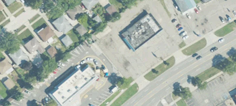 Harper Ave