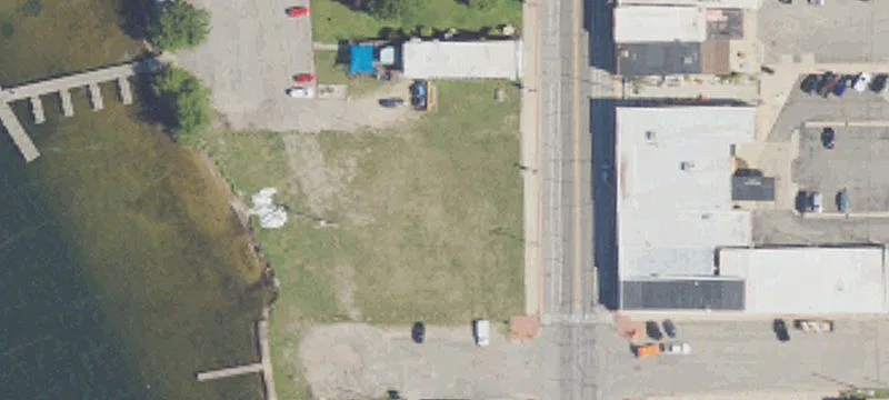 128 Main St