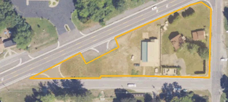 13695 Red Arrow Hwy
