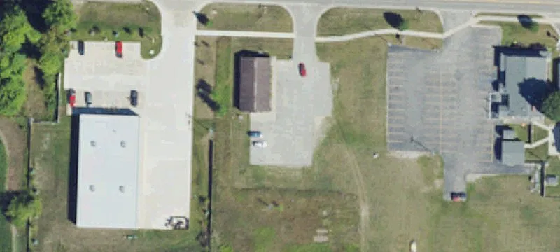 10701 M 32nd E