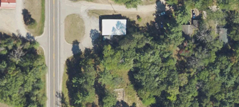 1449 Mt Tom Rd