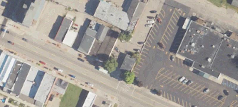 102 Monroe St