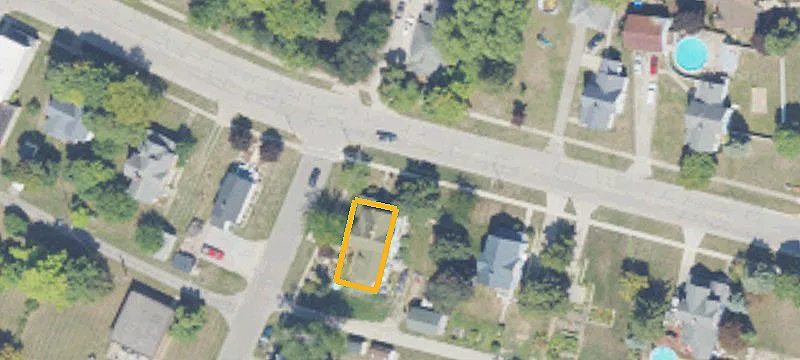304 Main St