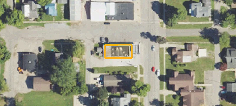 202 Main St