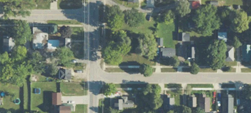 109 Grover Ave