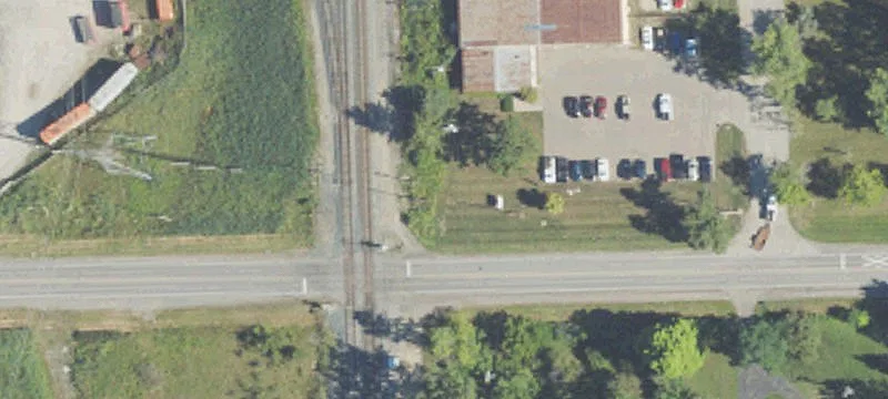 Maple Ave