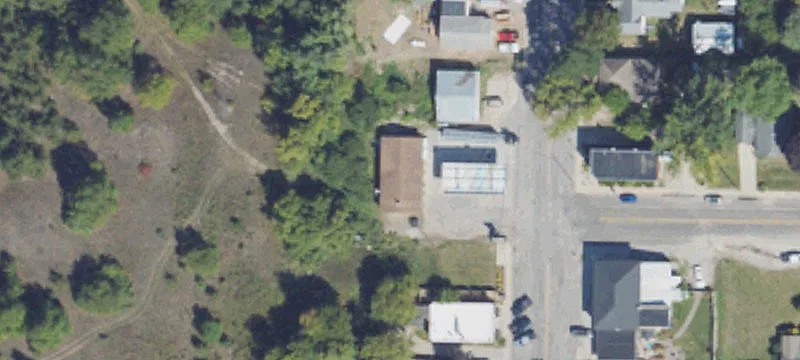 8634 Maple City Rd