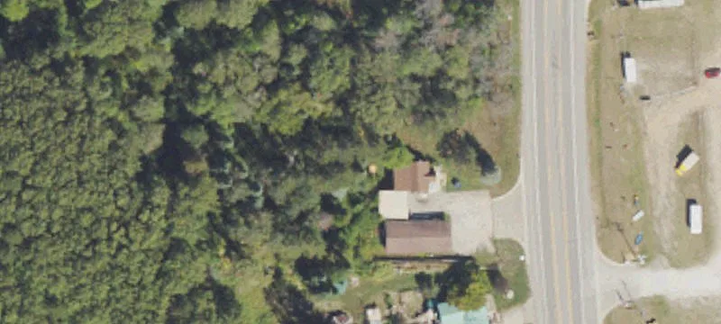318 Mt Tom Rd