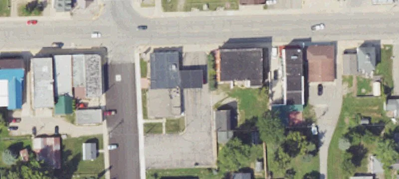 4 Lapeer St