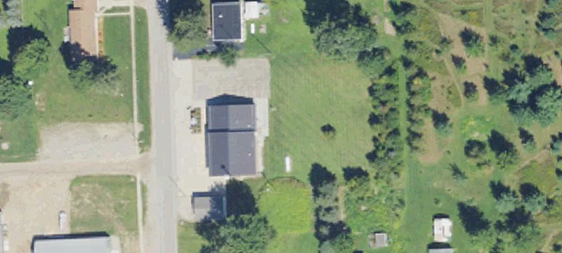1556 Main St