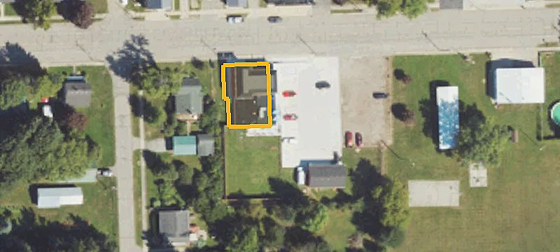 1275 Main St