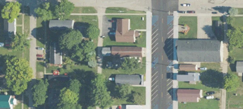 108 Robinson St