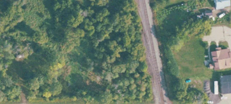 8th Railroad Trak