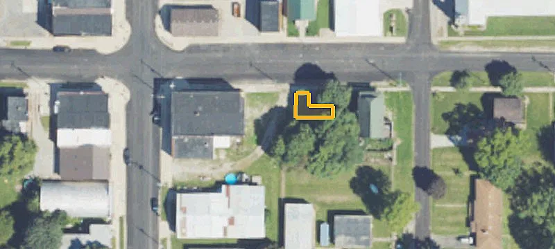 105 Ctr St