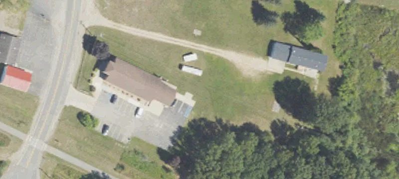 8205 Ludington Dr