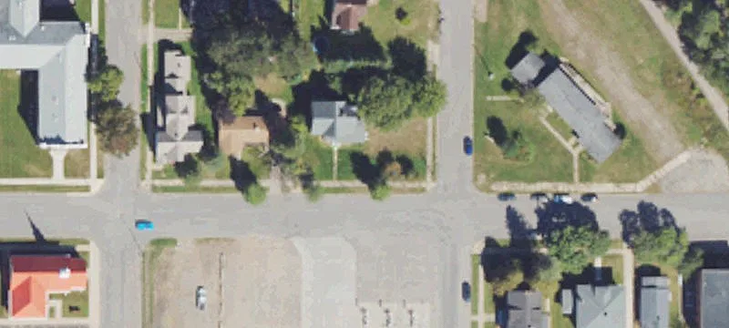 132 Cayuga St