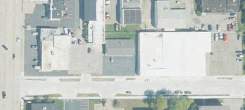 809 Lester Ave