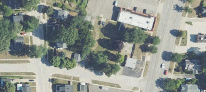 4422 Wayne Rd