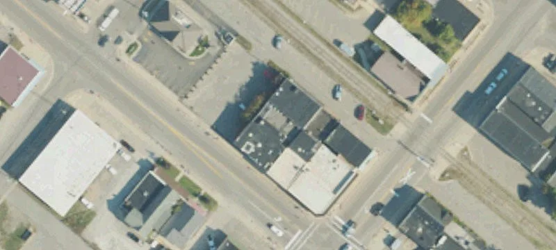 104 5th St
