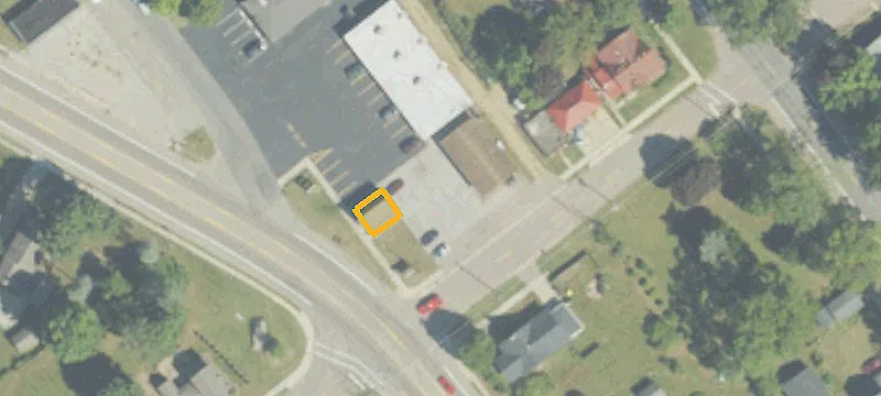 500 Cass St