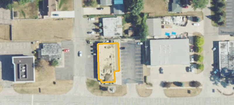 8315 Hall Rd