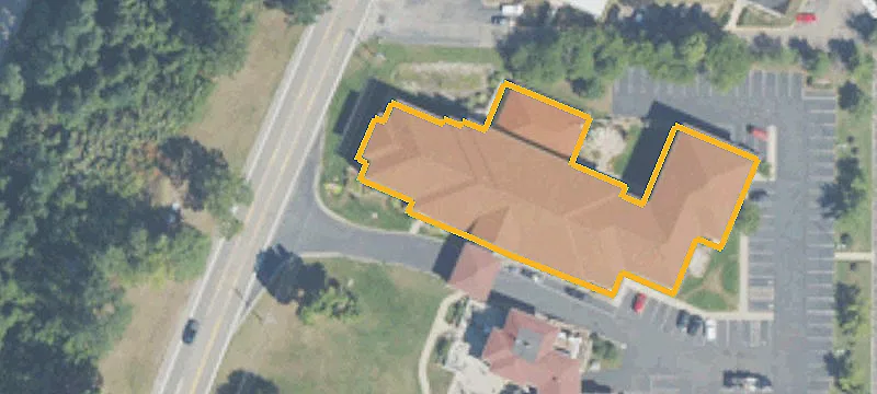 3019 Lakeshore Dr