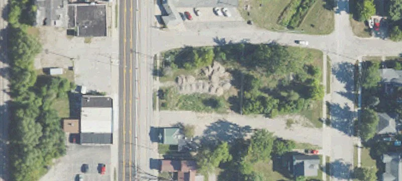228 Main St