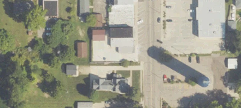 1586 Main St