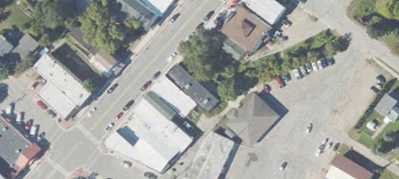 205 Benzie Blvd