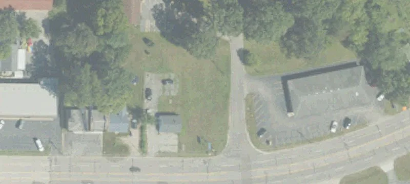 1692 Berrien Ave