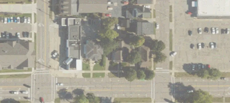317 Broadway St
