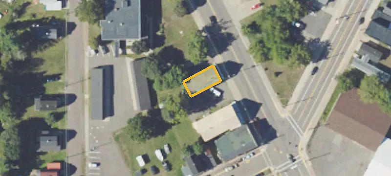 137 Lk Linden Ave