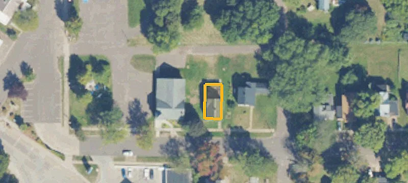 111 Riv St