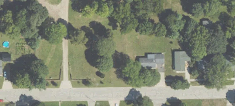 422 Pere Marquette St