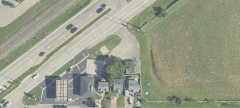 3126 Chicago Dr