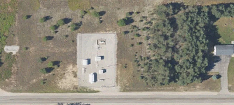 7063 Robinson Rd
