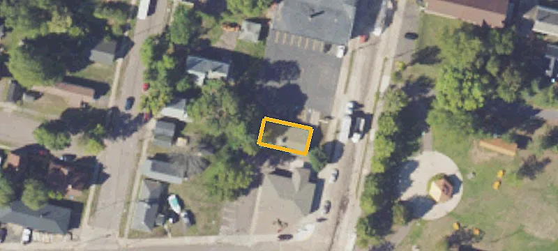 110 Calumet St