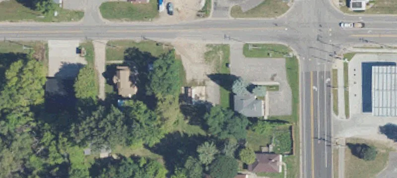 711 Water St