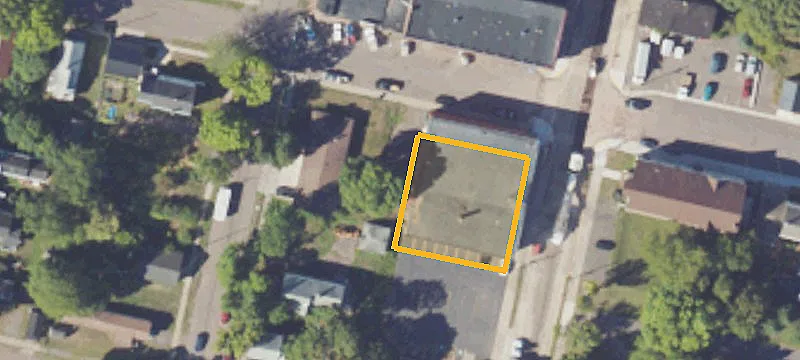 122 Calumet St