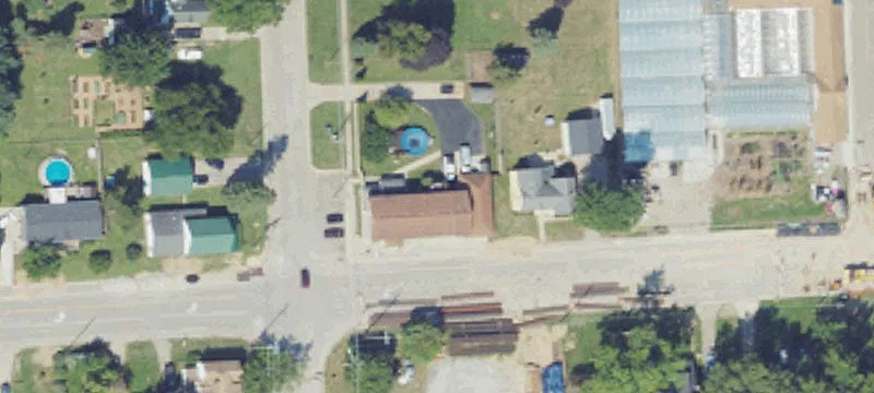 98 Peck Rd