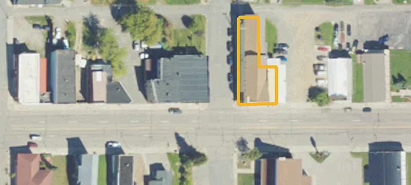 208 Superior Ave