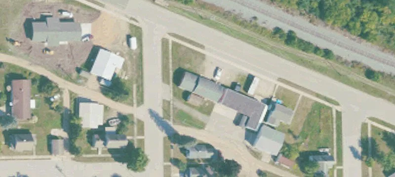 607 Railroad Ave