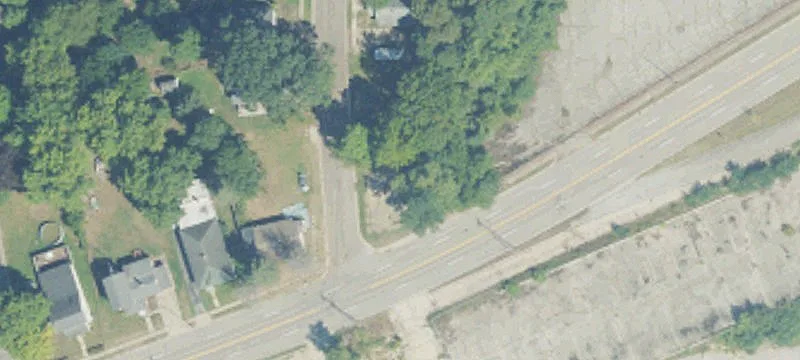 401 Riv St