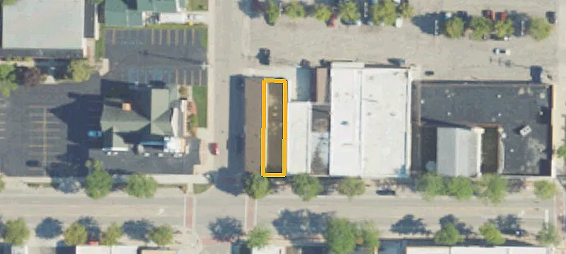 130 Superior St