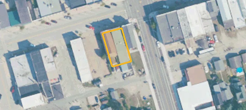 903 Delta Ave