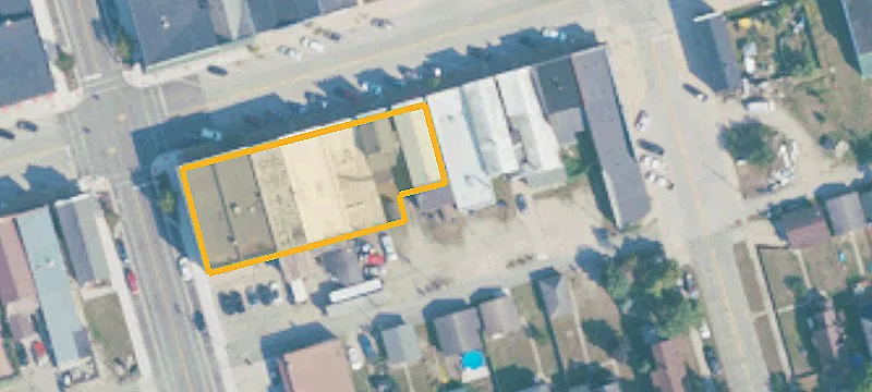 811 Delta Ave